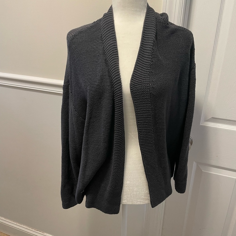 Grey cardigan